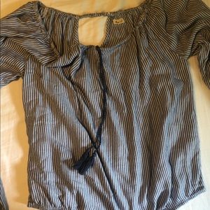 Stripped off the shoulder summer top